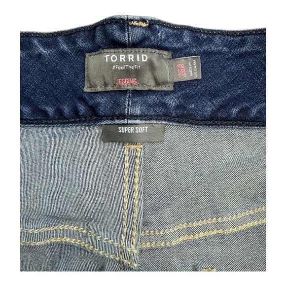 Torrid Super Soft Jegging Skinny High-Rise Jean in Blue Grotto -- Size 26W Reg - Picture 10 of 16